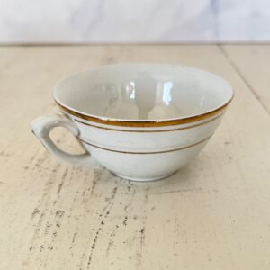 Lille fransk kaffekop med guldkant